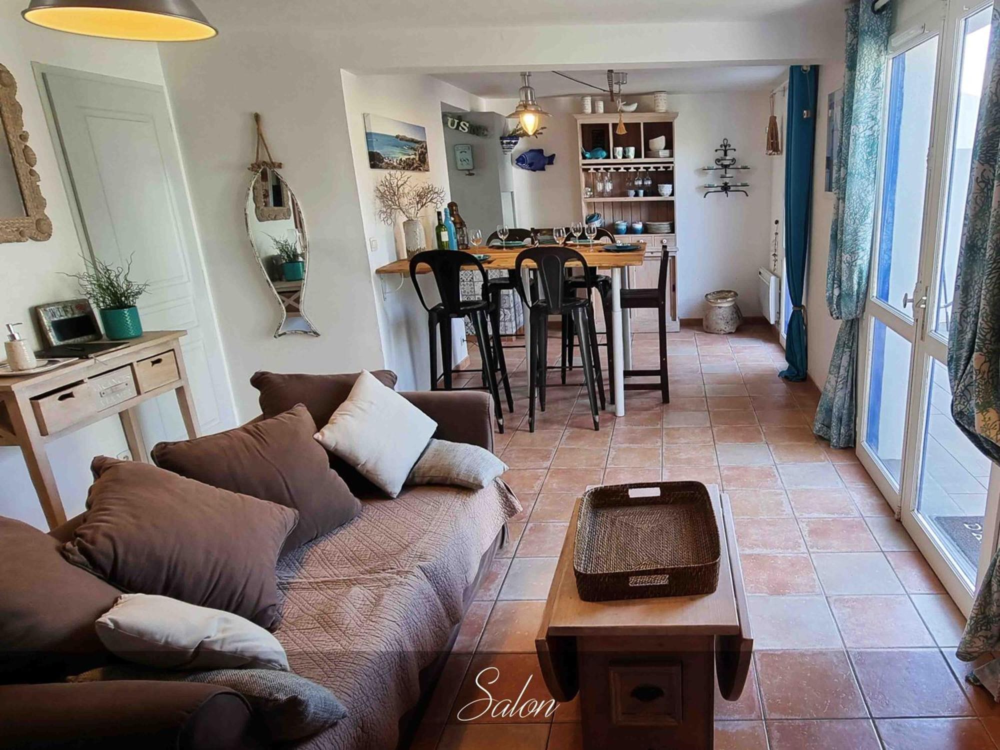 Les Pieds Dans L'Eau :Ker Anne Villa Port-Joinville Exterior photo